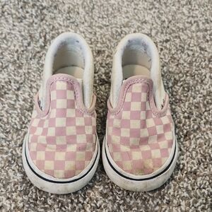 🎁FREE With Purchase: Pink Checkered Slip-On Shoes